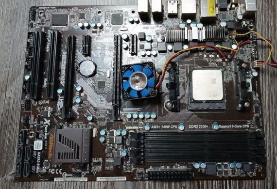 Материнская плата ASRock 970 Extreme3 (sAM3+, AMD 970) Б/У