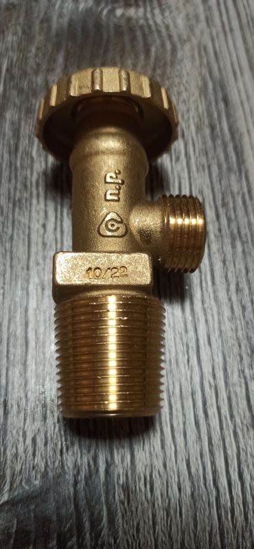 Вентиль латунний пропановий Cavagna