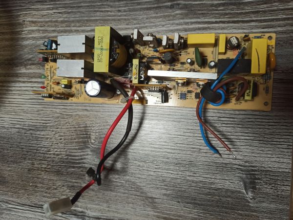 Інвертор 600 ватт (1000 VA)